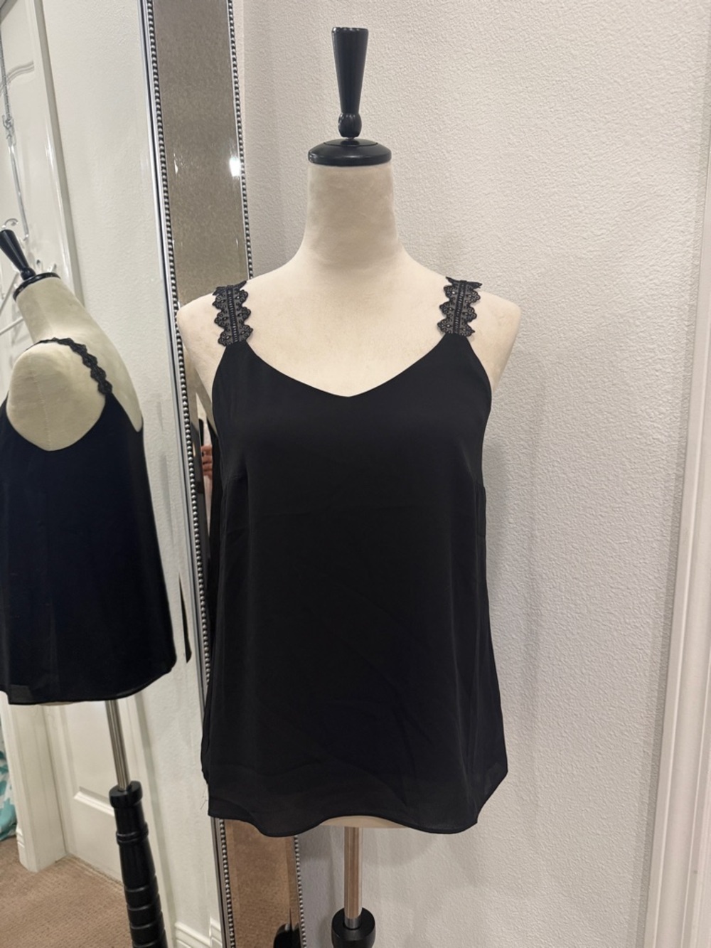 T Tahari Black Lace-Trim V-Neck Camisole